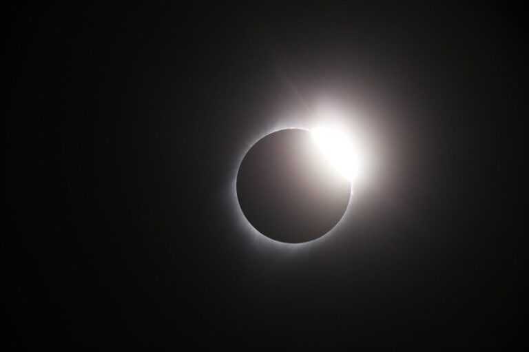 North America’s best astronomy experts share their guide to seeing the first total solar eclipse in a century