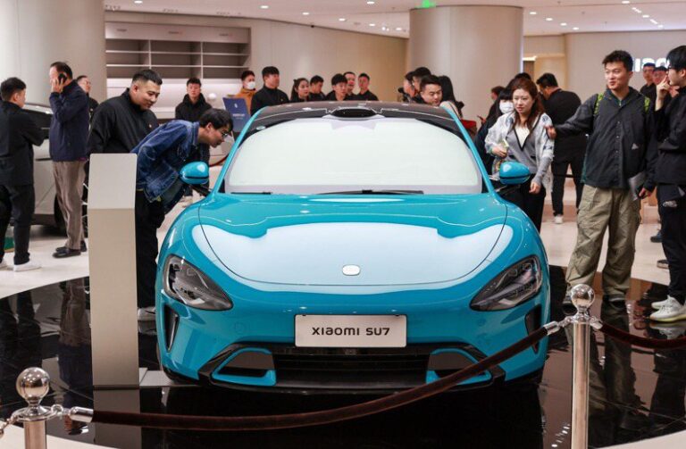 Xiaomi Motors goes public, publicly calls out Tesla